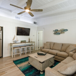 Image of common area at Sunrise Bay Florida Short Term Rental in Holmes Beach, Manatee County, Florida