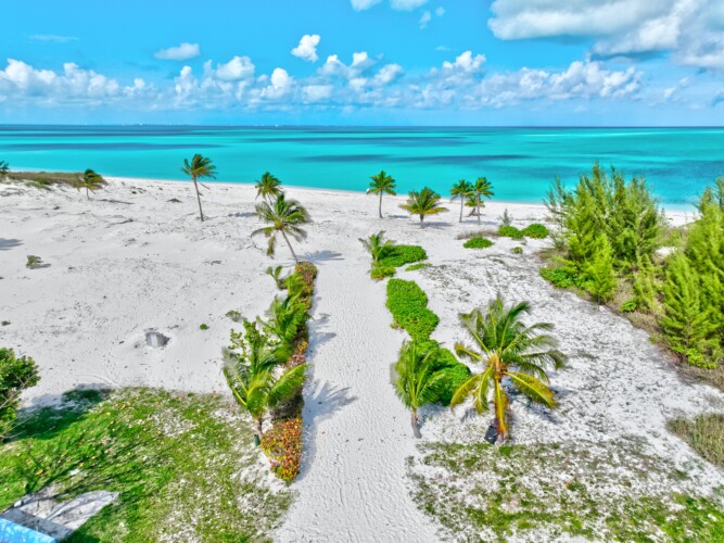 Beautiful Beaches - Short Term Rental in Abaco Bahamas