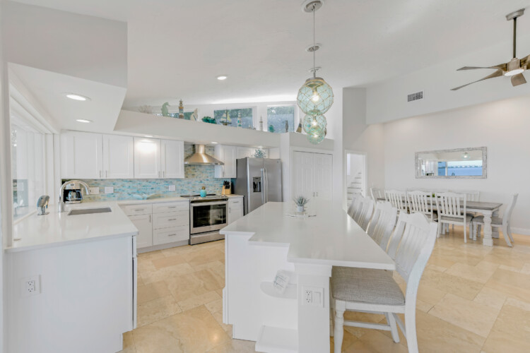 Image of kitchen with bay view at Sunrise Bay Florida Short Term Rental in Holmes Beach, Manatee County, Florida
