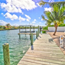 Full Dock on Canal - Short Term Rental in Abaco Bahamas